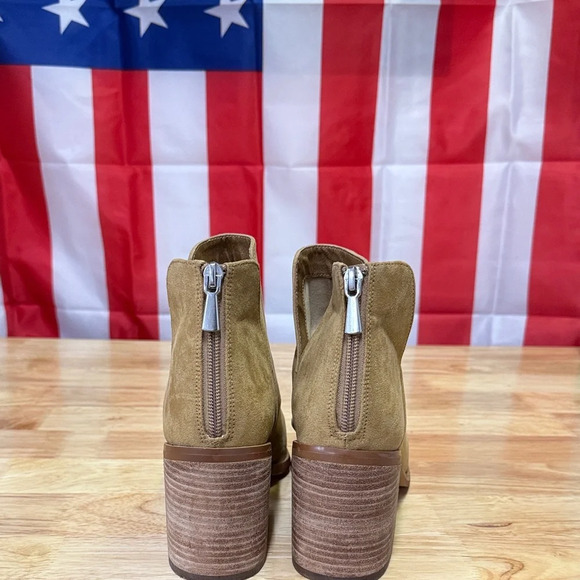 BP Camel Ankle Booties - Picture 3 of 4